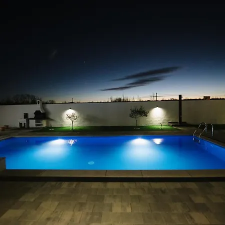 Luxury Blue Sky Široki Brijeg