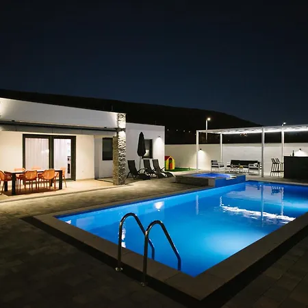 Ferienhaus Luxury Blue Sky Široki Brijeg