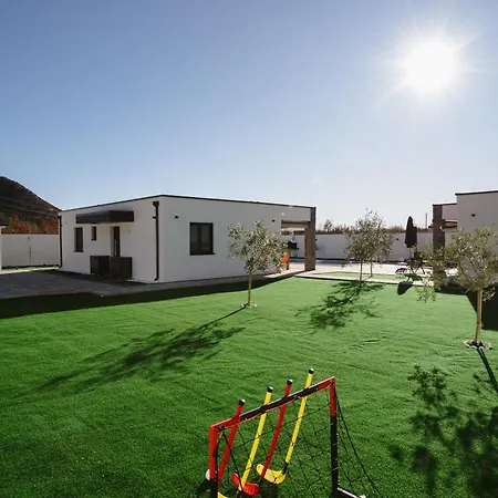Luxury Blue Sky Ferienhaus