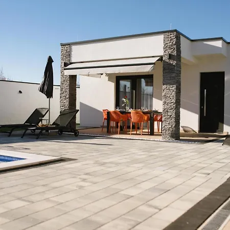 Ferienhaus Luxury Blue Sky Široki Brijeg